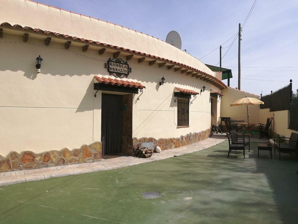 Cueva Peralta Villa Cortes de Baza Exteriör bild